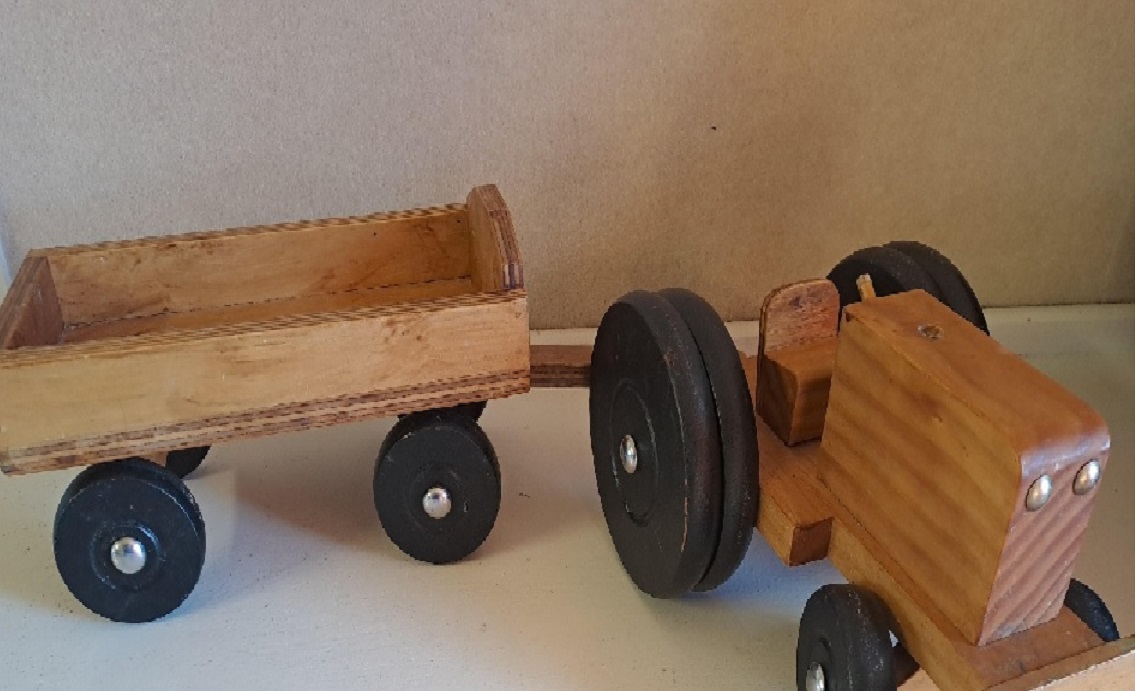 Wooden Tractor and Trailer